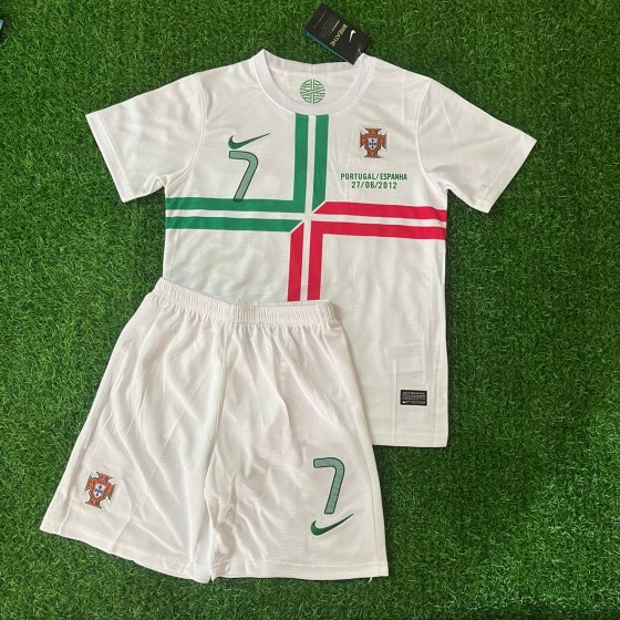 Cristiano Ronaldo Portugal 2012 White Ronaldo Kids Kit – Kit Jersey for Children –  KinderTrikot  Maillot Enfant Soccer Shirt